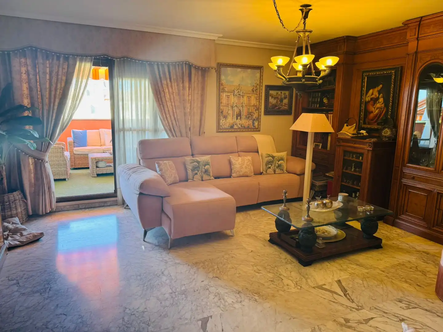 Wohnzimmer von Dachboden zum Verkauf in Córdoba mit Abstellraum, Möbliert und Gemeinschaftspool