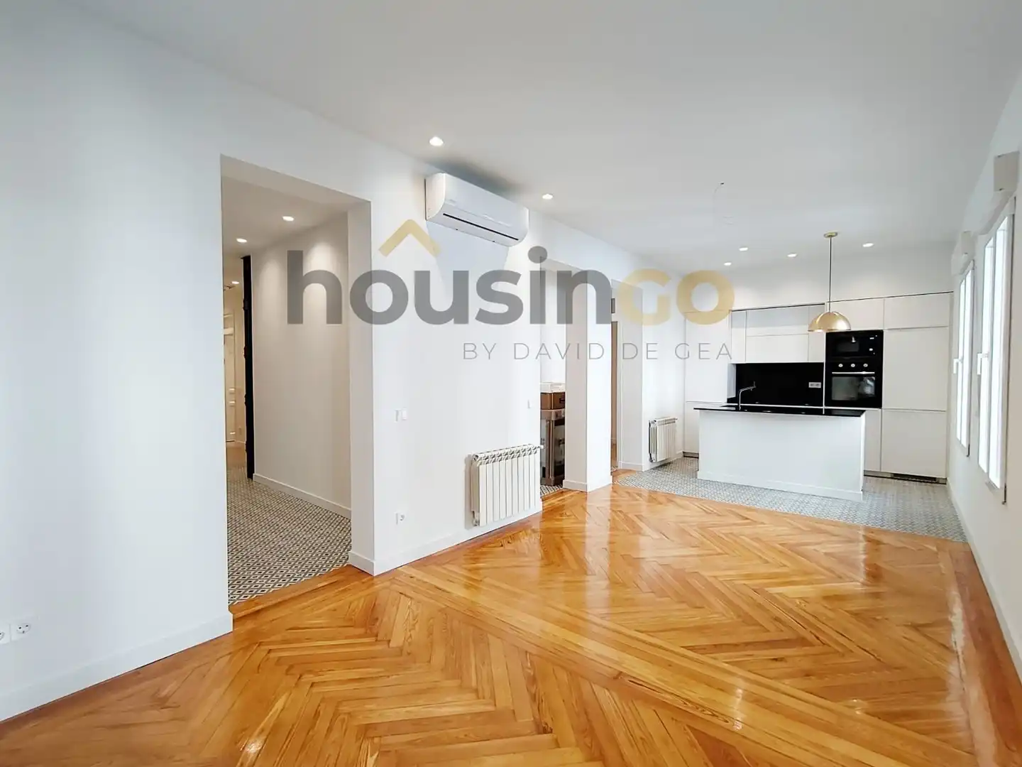 Sala d'estar de Pis de lloguer en  Madrid Capital amb Aire condicionat, Calefacció i Moblat