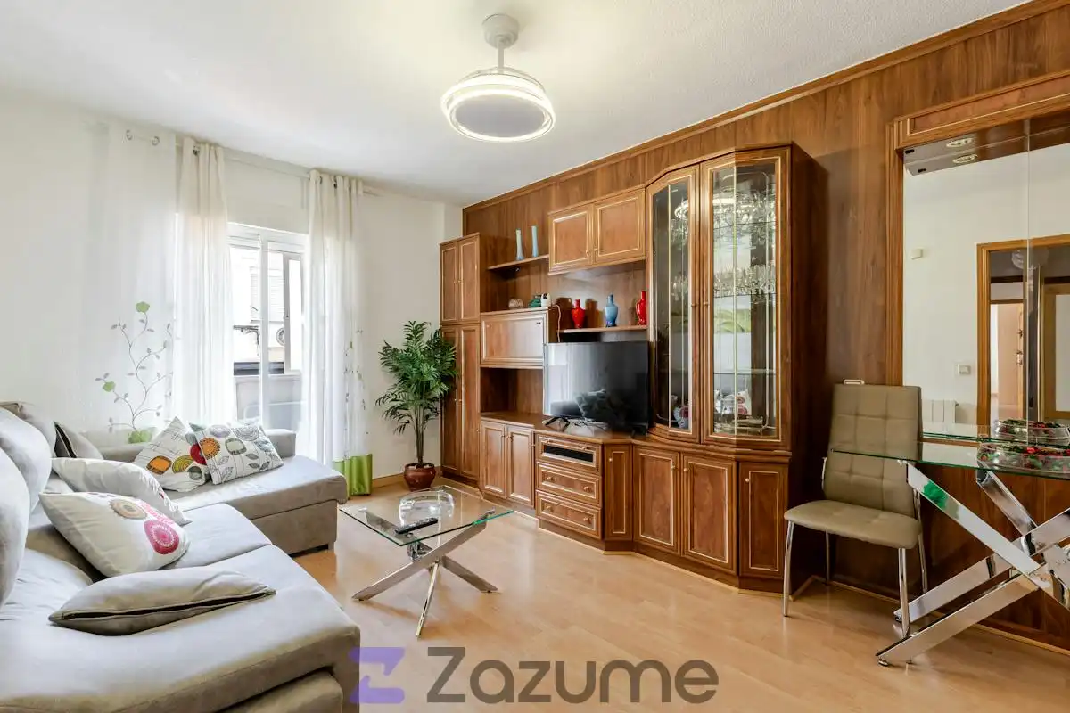 Living room of Flat for rent in Puente de Vallecas