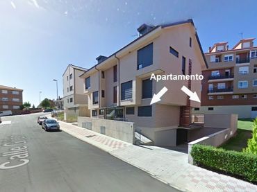 Pis amb ascensor en venda a Avenida Gijón 3
