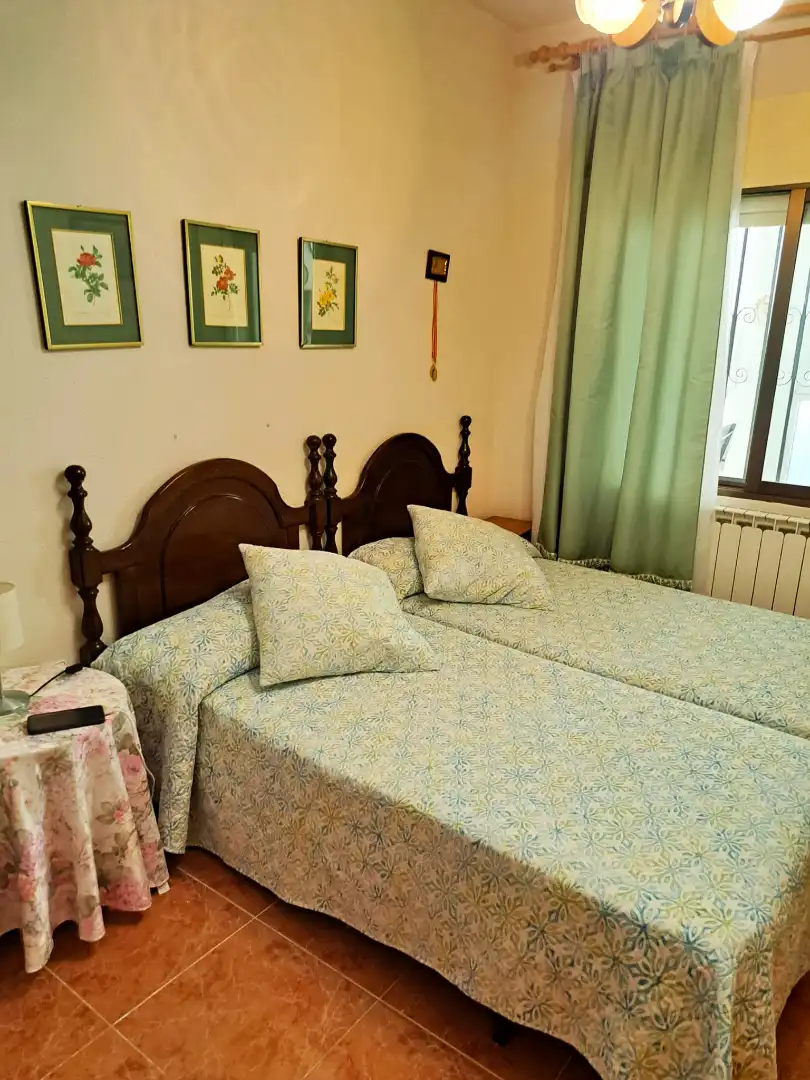 Dormitori de Casa o xalet en venda en Albalate de Zorita amb Calefacció, Jardí privat i Terrassa