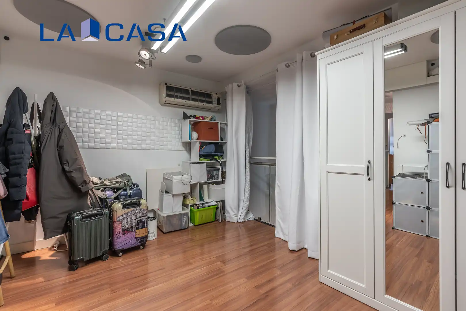 Maisonette zum Verkauf in Madrid mit Klimaanlage, Heizung und Terrasse