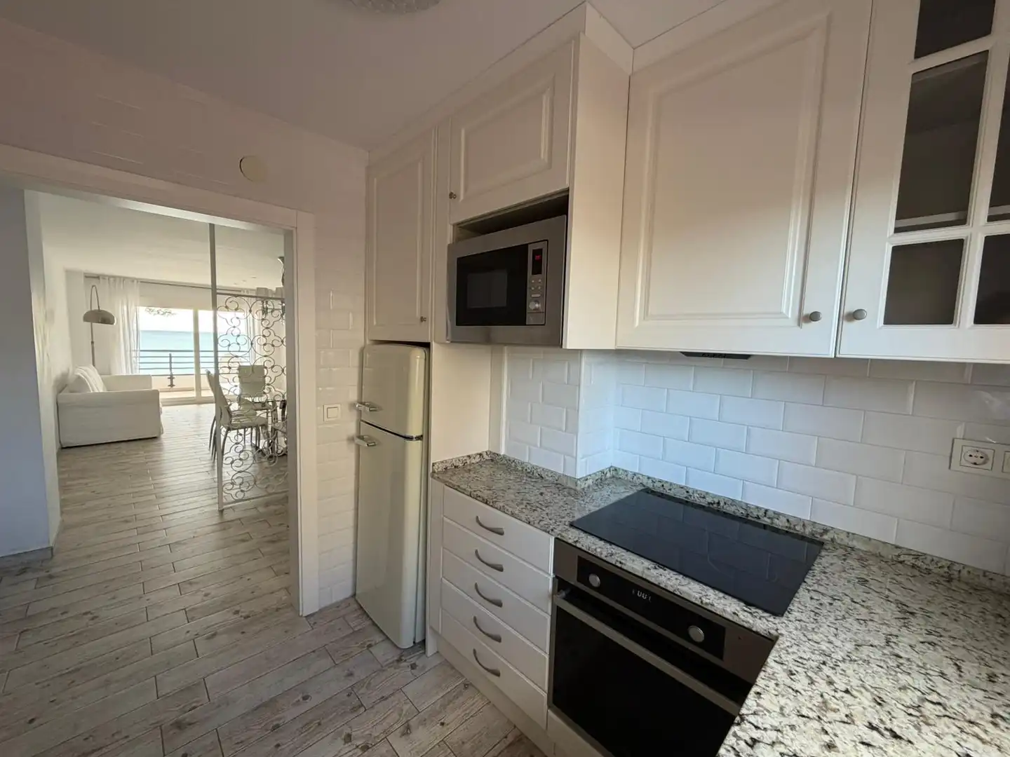 Cocina de Apartamento en venta en Mont-roig del Camp con Parquet, Amueblado y Horno