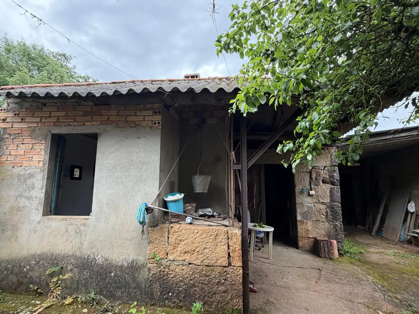 Vista exterior de Casa adosada en venta en Cartelle con Jardín privado, Amueblado y Balcón