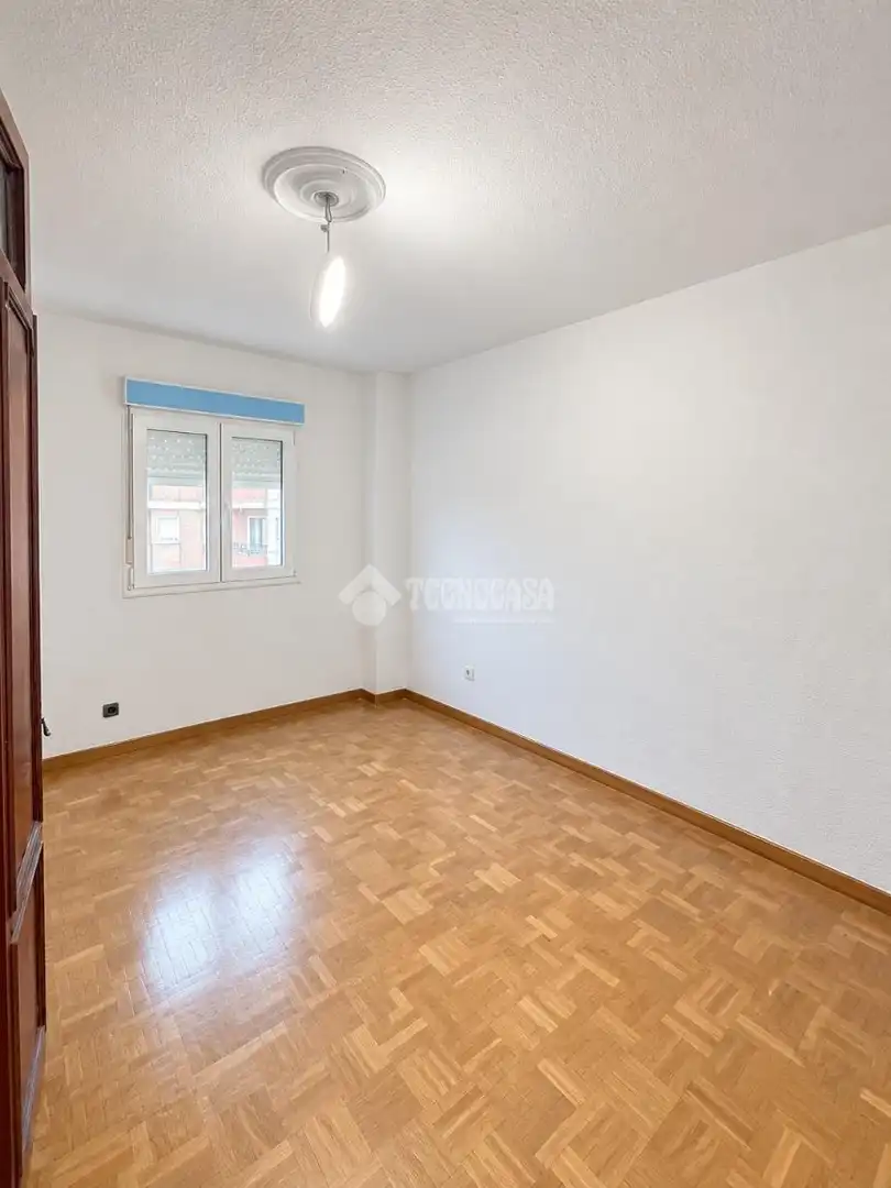 Habitación de Piso en venta en Madrid con Aire acondicionado, Calefacción y Terraza