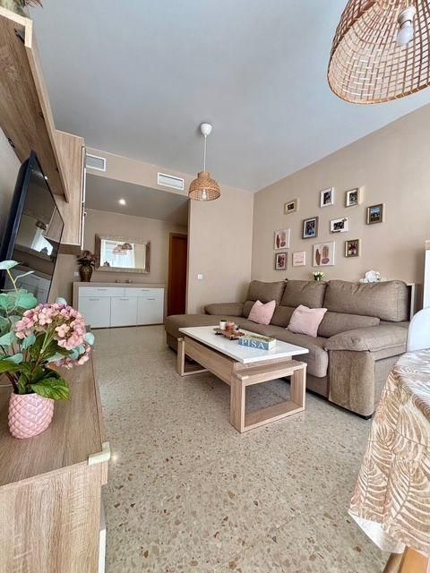 Sala d'estar de Pis en venda en Algeciras