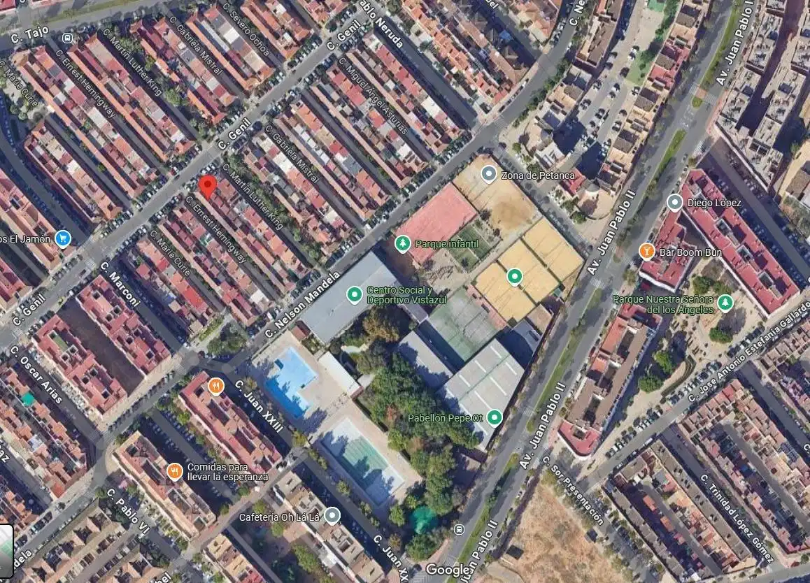 Adossat en venda a Calle ERNEST HEMINGWAY