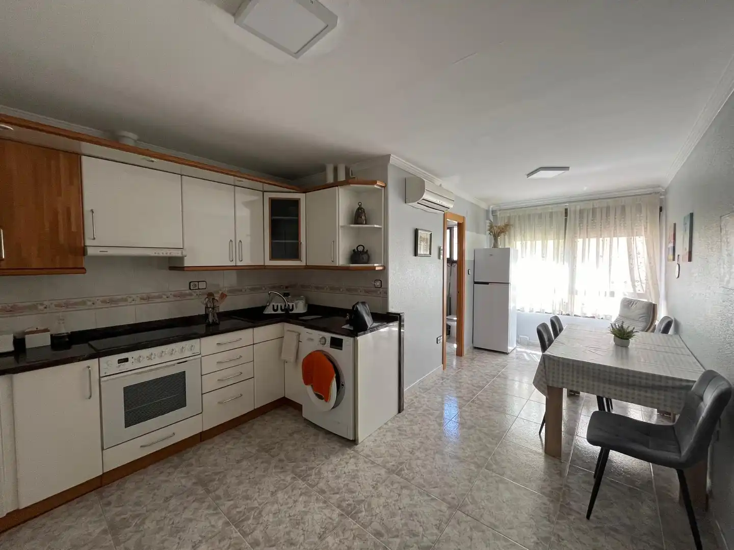 Cuina de Casa o xalet en venda en Alcolea de Cinca amb Aire condicionat