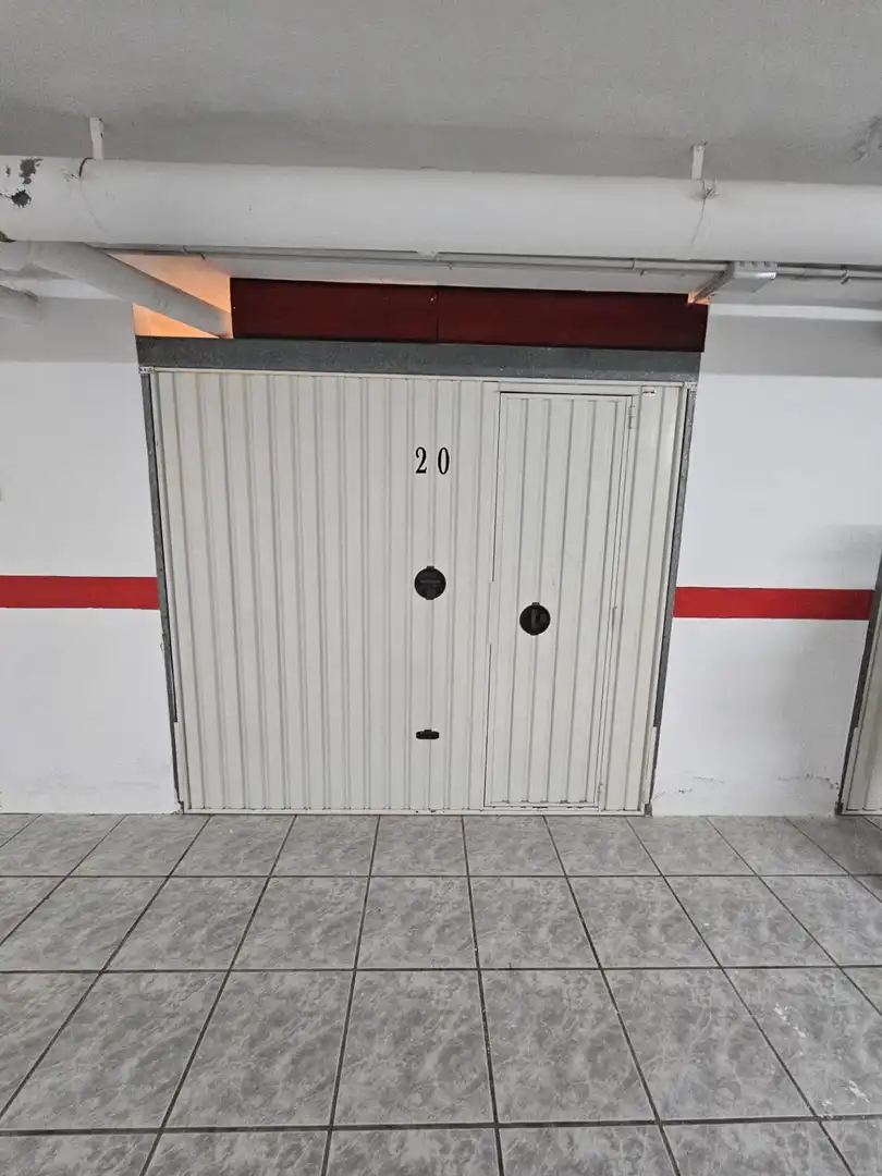 Parking of Flat for sale in Sueca  with Air Conditioner, Heating and Storage room