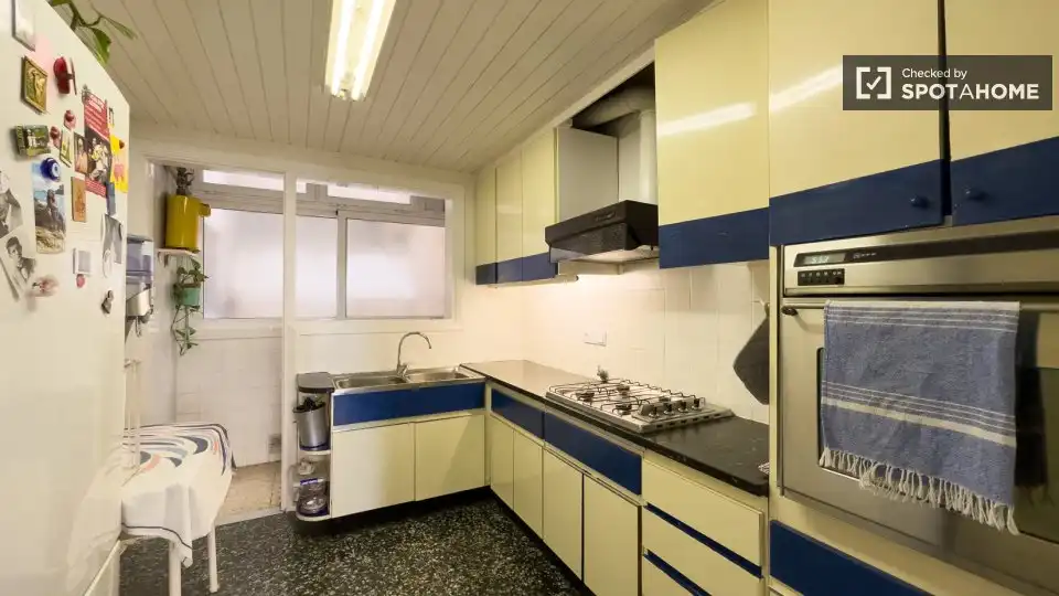 Flat with terrace to rent in Ciutat Vella, imagen 11
