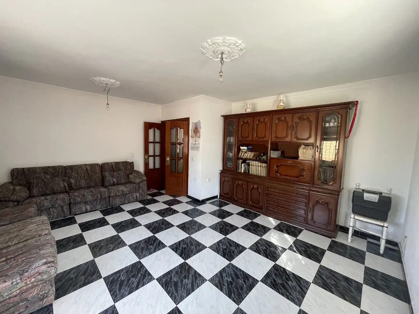 Sala d'estar de Casa adosada en venda en Málaga