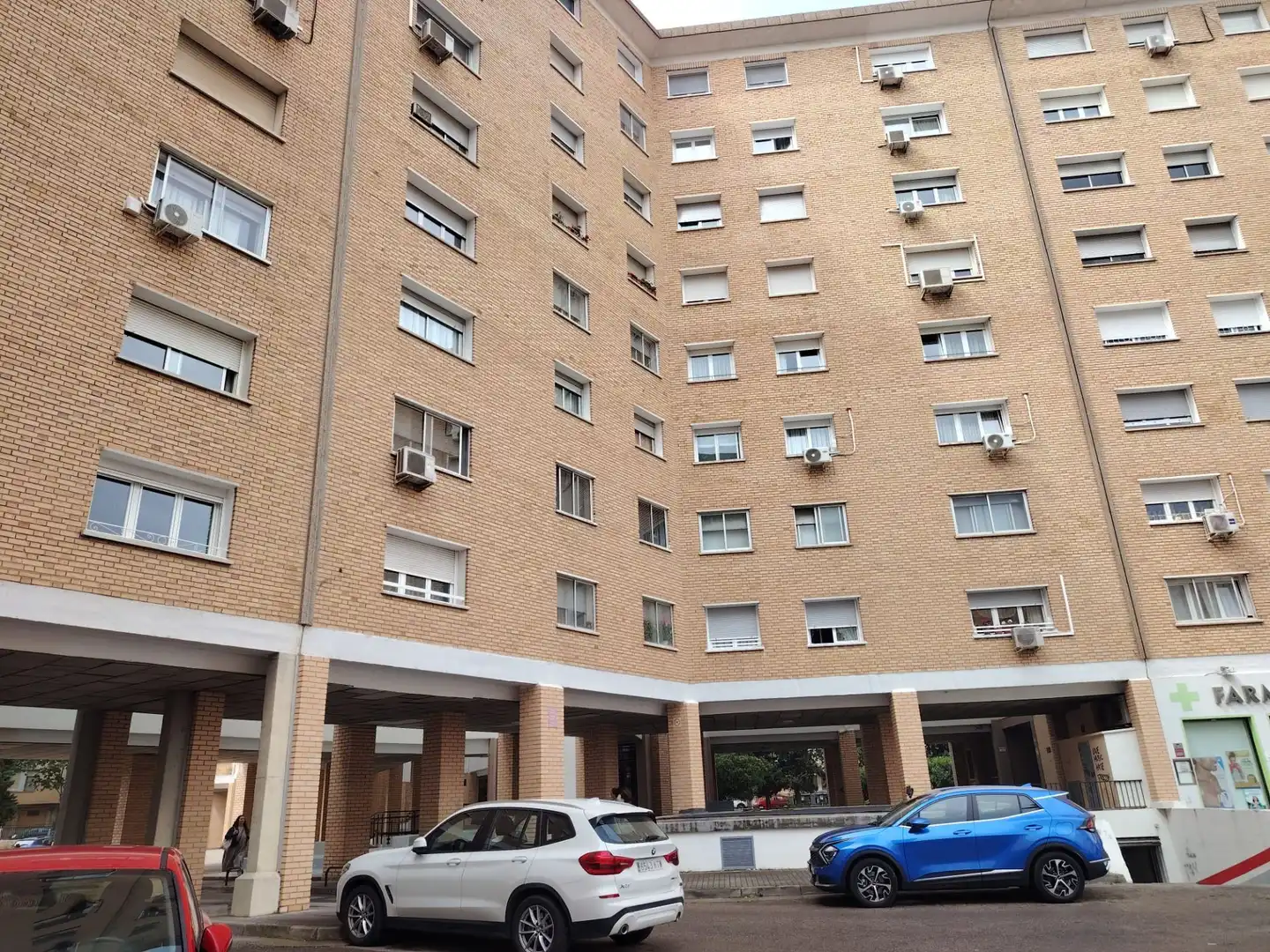 Vista exterior de Garaje en venta en Zaragoza