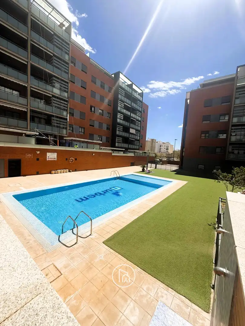 Swimming pool of Flat for sale in Paterna  with Parquet flooring