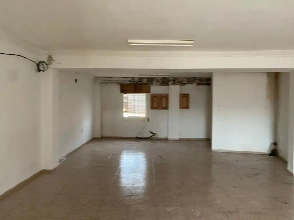 Edificio en venta en La Roda de Andalucía