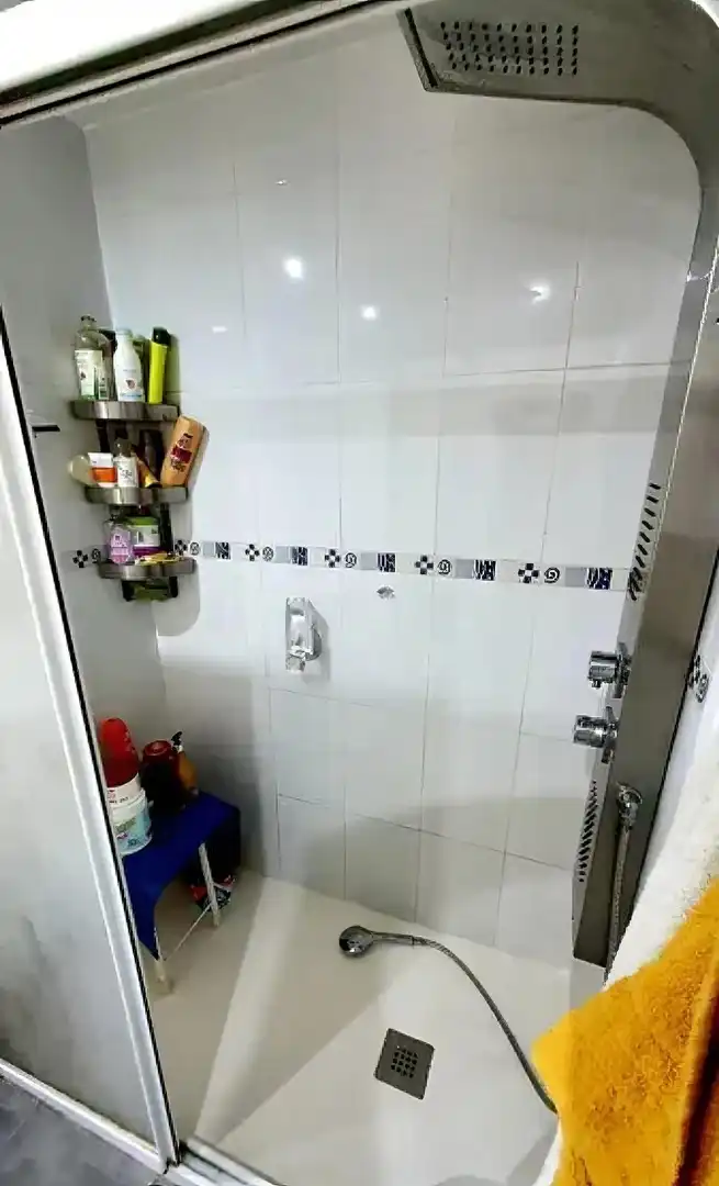 Baño de Piso en venta en Marbella