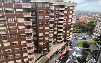 Exterior view of Flat for sale in Portugalete  with Heating, Terrace and Storage room