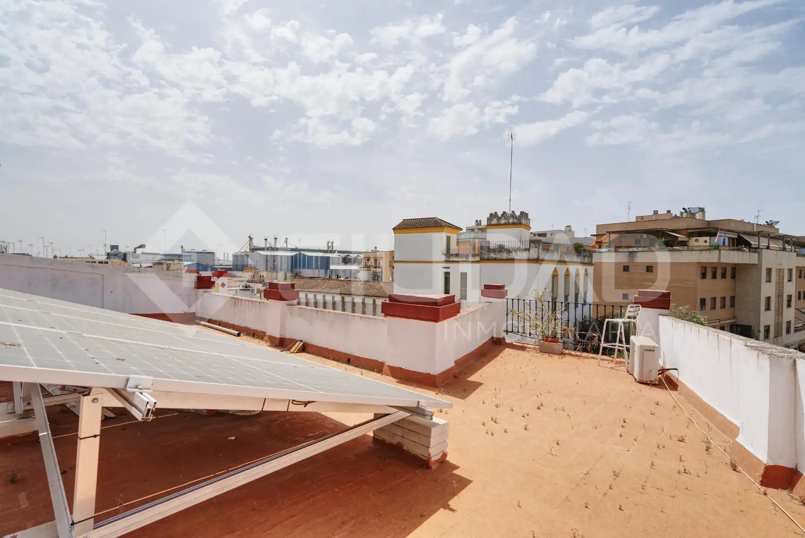 Terraza de Casa adosada en venta en San Juan de Aznalfarache con Aire acondicionado, Terraza y Trastero
