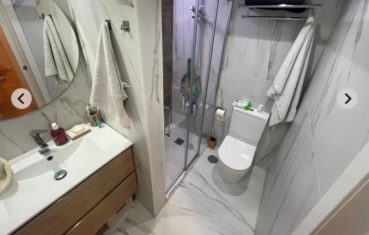 Baño de Piso en venta en Jaén con Aire acondicionado, Calefacción y Jardín privado