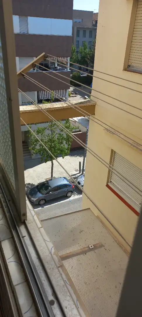 Aparcament de Pis en venda en Terrassa amb Calefacció, Forn i Alarma
