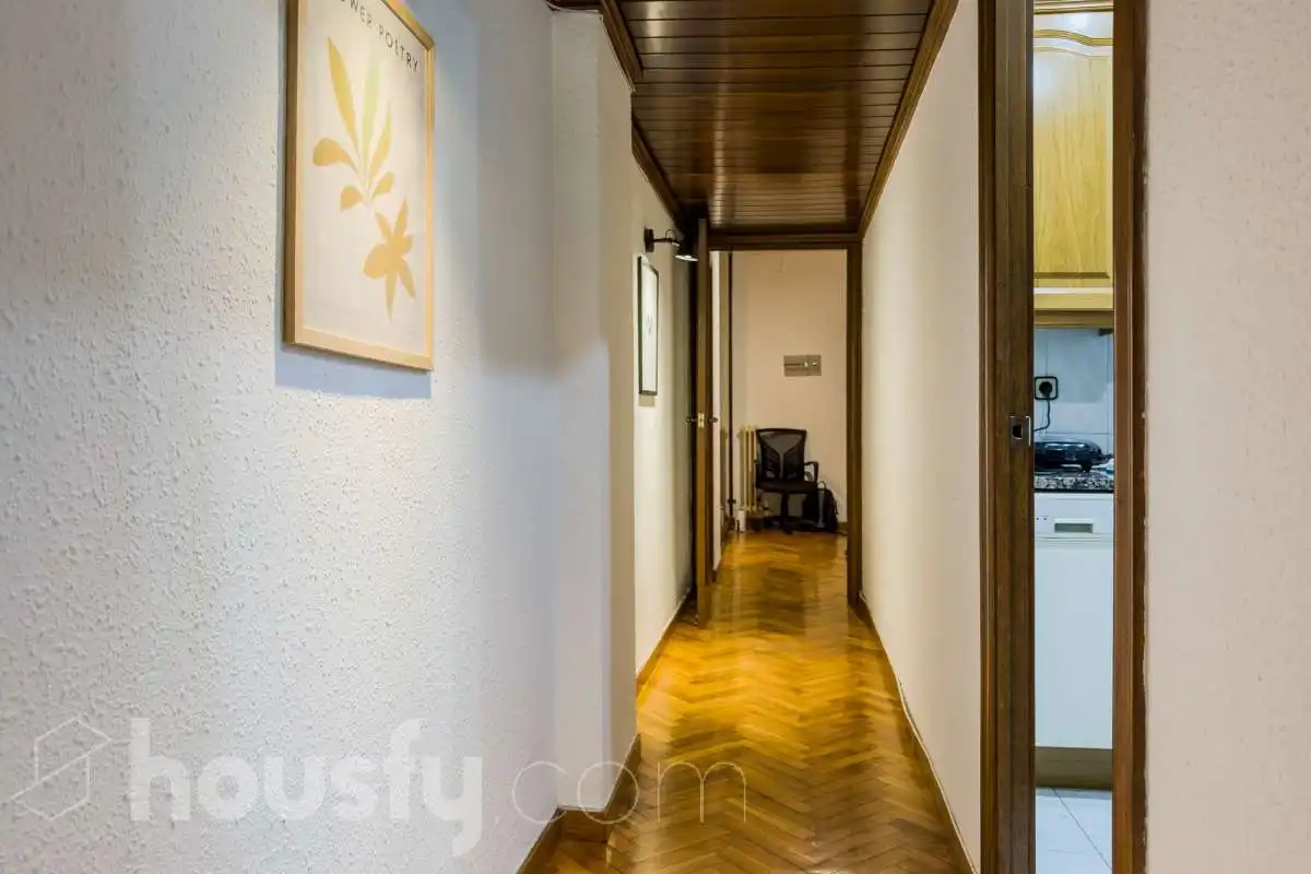 Flat for sale in Carrer de Provença, La Nova Esquerra de l'Eixample