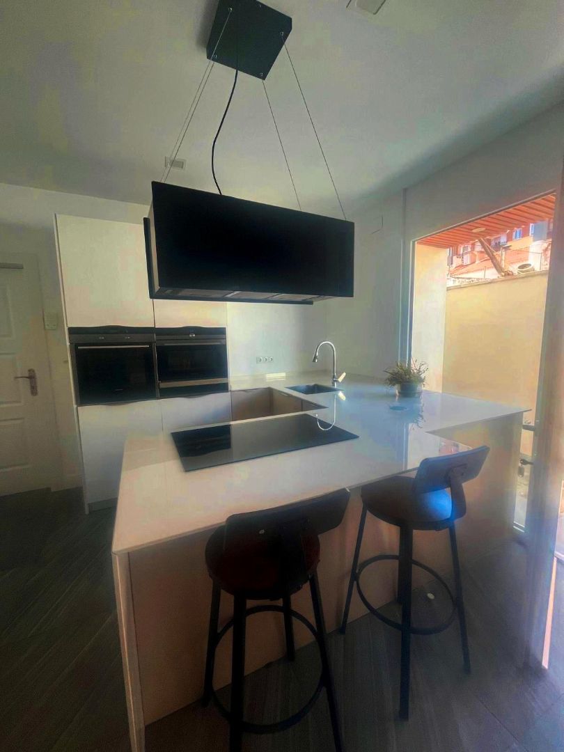 Cuina de Planta baixa en venda en  Albacete Capital amb Aire condicionat, Calefacció i Jardí privat