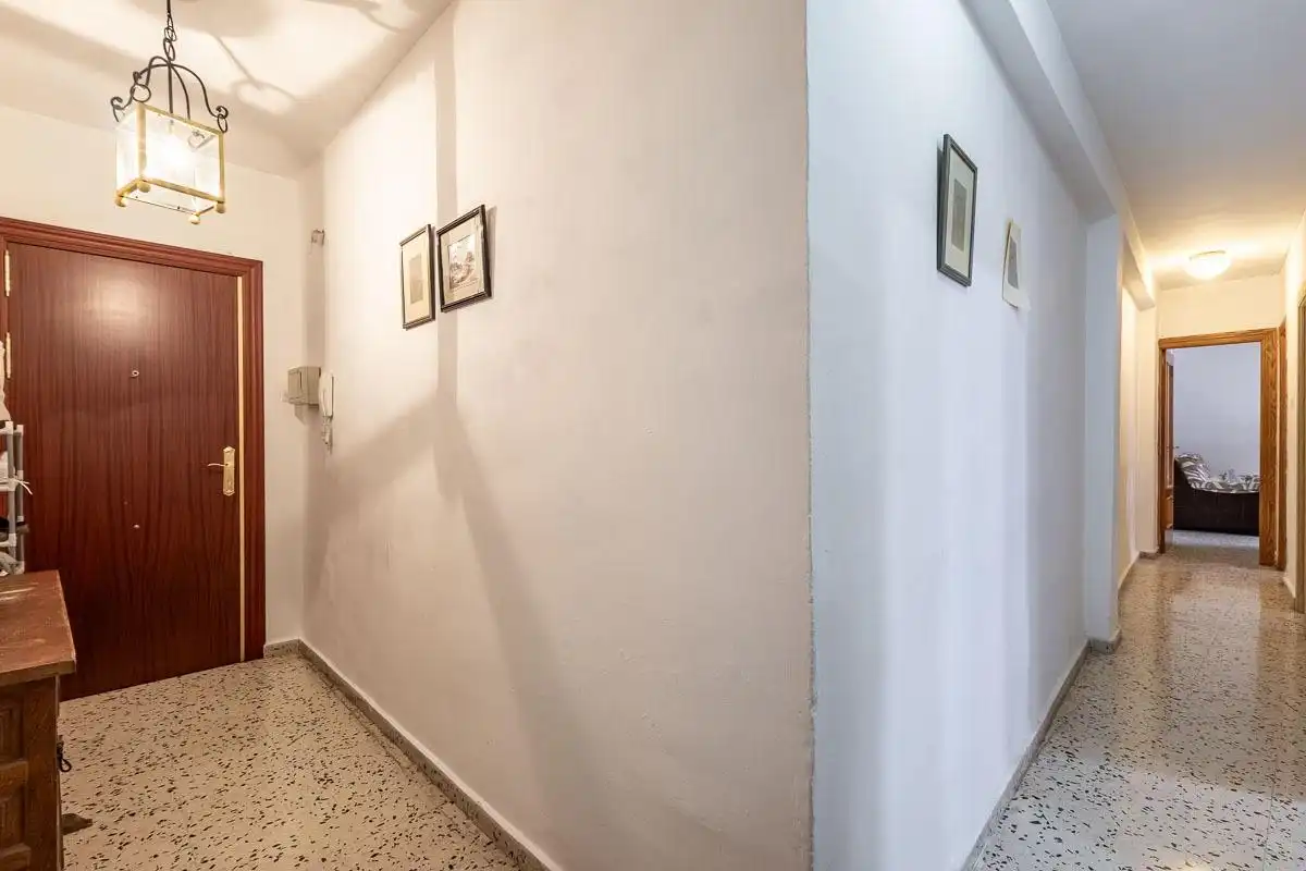 Flat for sale in Granada  with Furnished and Balcony