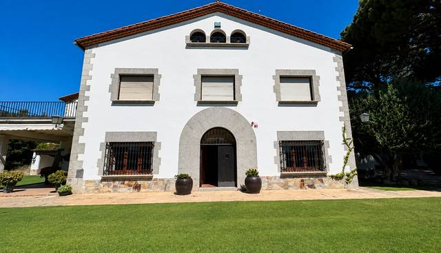 Casa-chalet en Venta en Bell - Aire