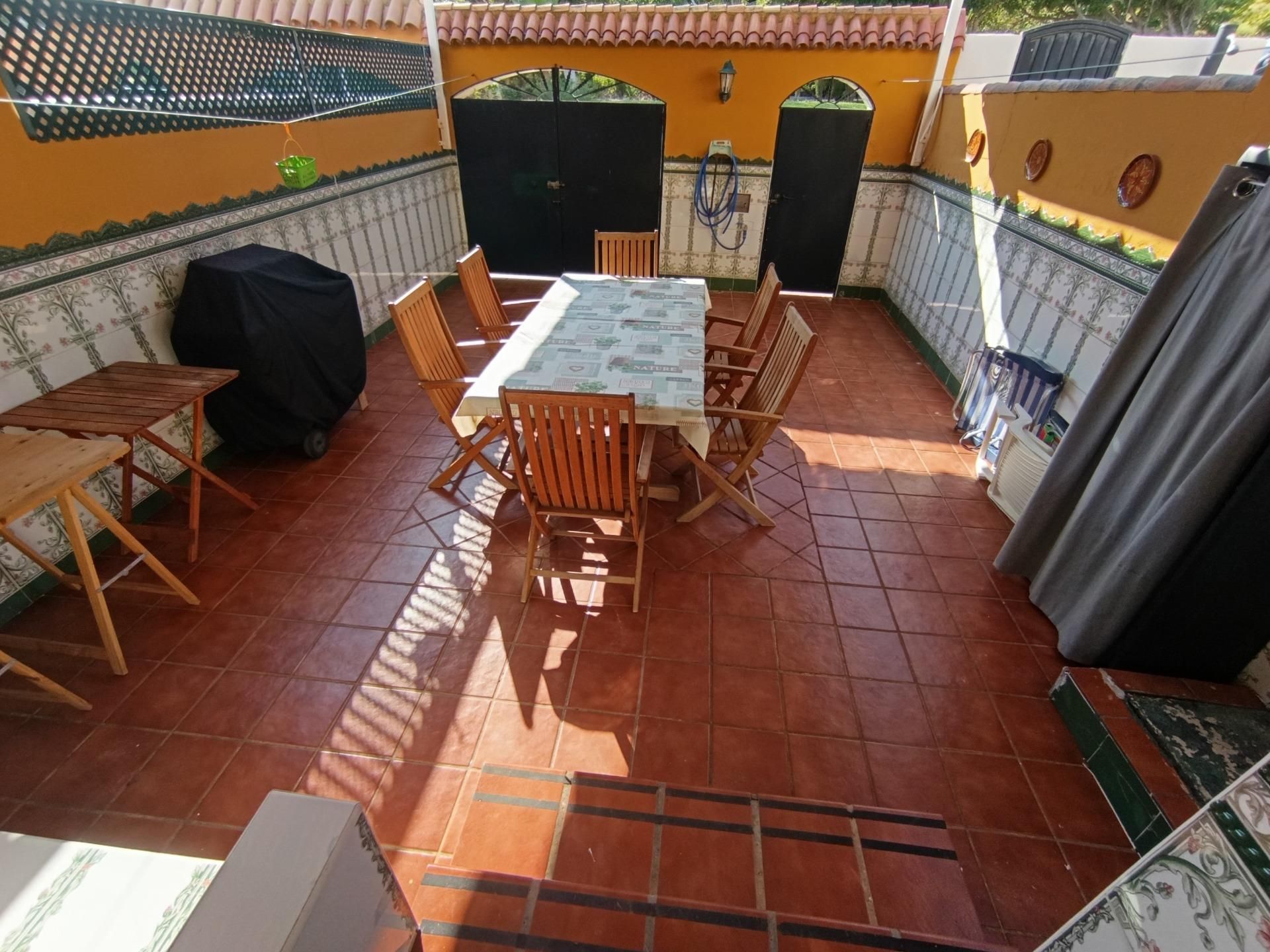 Terrace of Single-family semi-detached for sale in Algeciras  with Air Conditioner, Private garden and Terrace