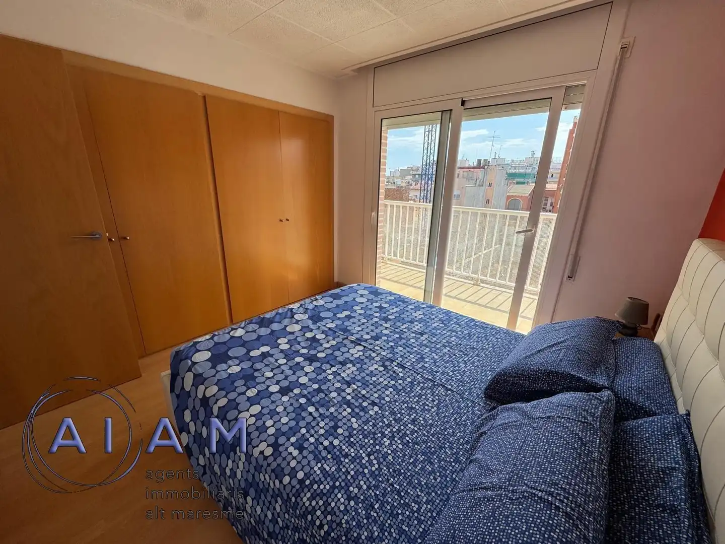 Schlafzimmer von Wohnung zum Verkauf in Pineda de Mar mit Klimaanlage, Heizung und Parkett