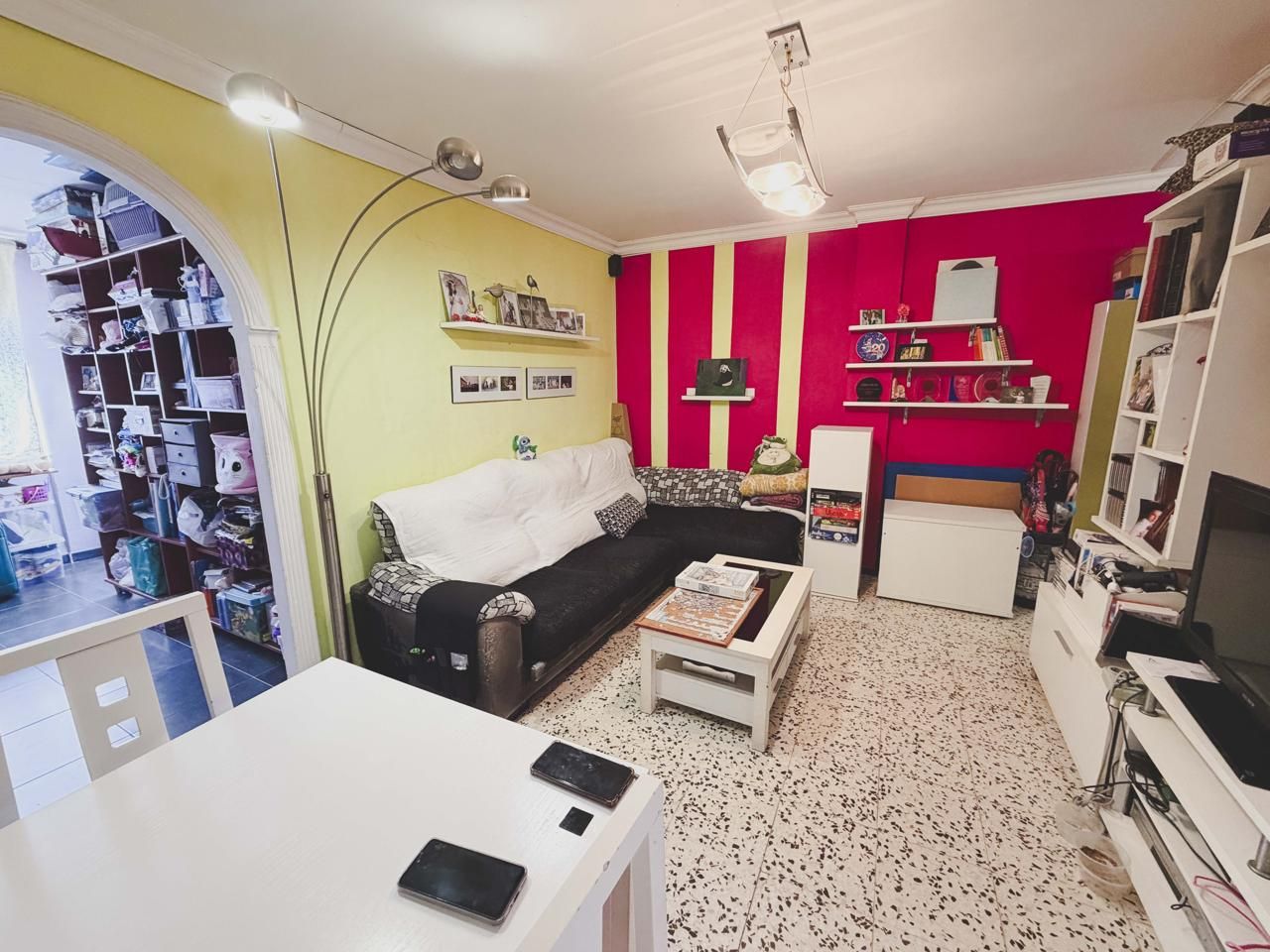Sala de estar de Piso en venta en  Cádiz Capital