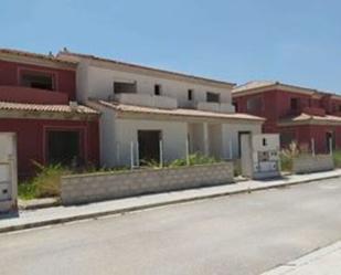 Exterior view of House or chalet for sale in Caudete de las Fuentes