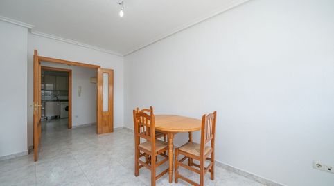 Foto 3 de Piso en venta en Carrer Beniel Desamparados, Desamparados - Hurchillo - Torremendo, Orihuela