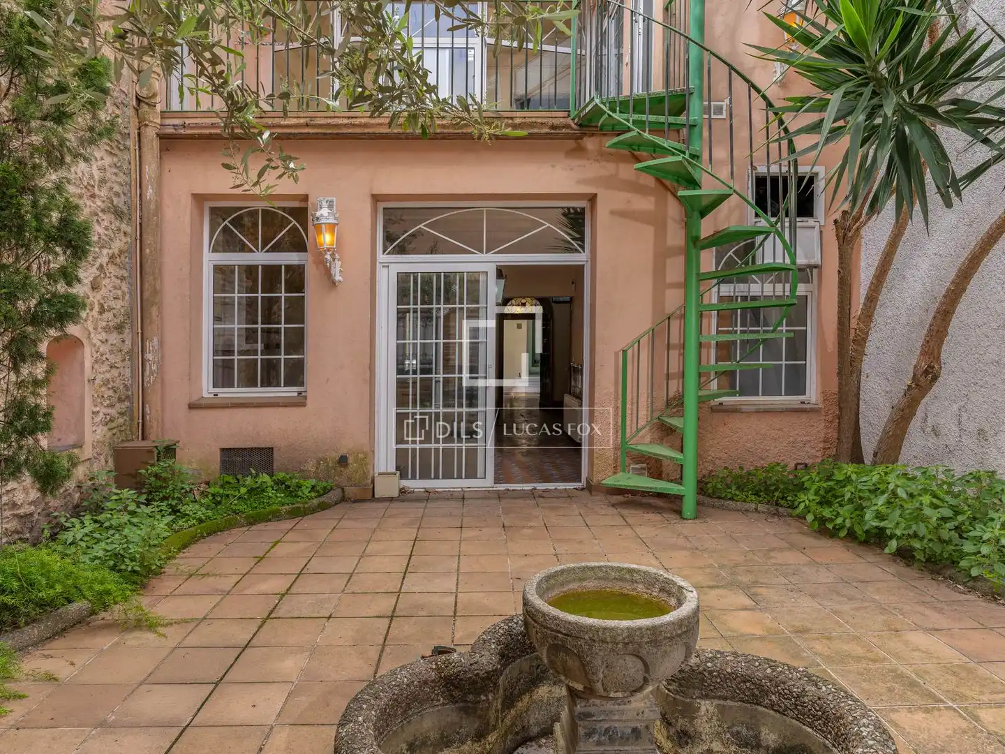 Vista exterior de Casa o chalet en venta en Banyoles con Calefacción y Balcón