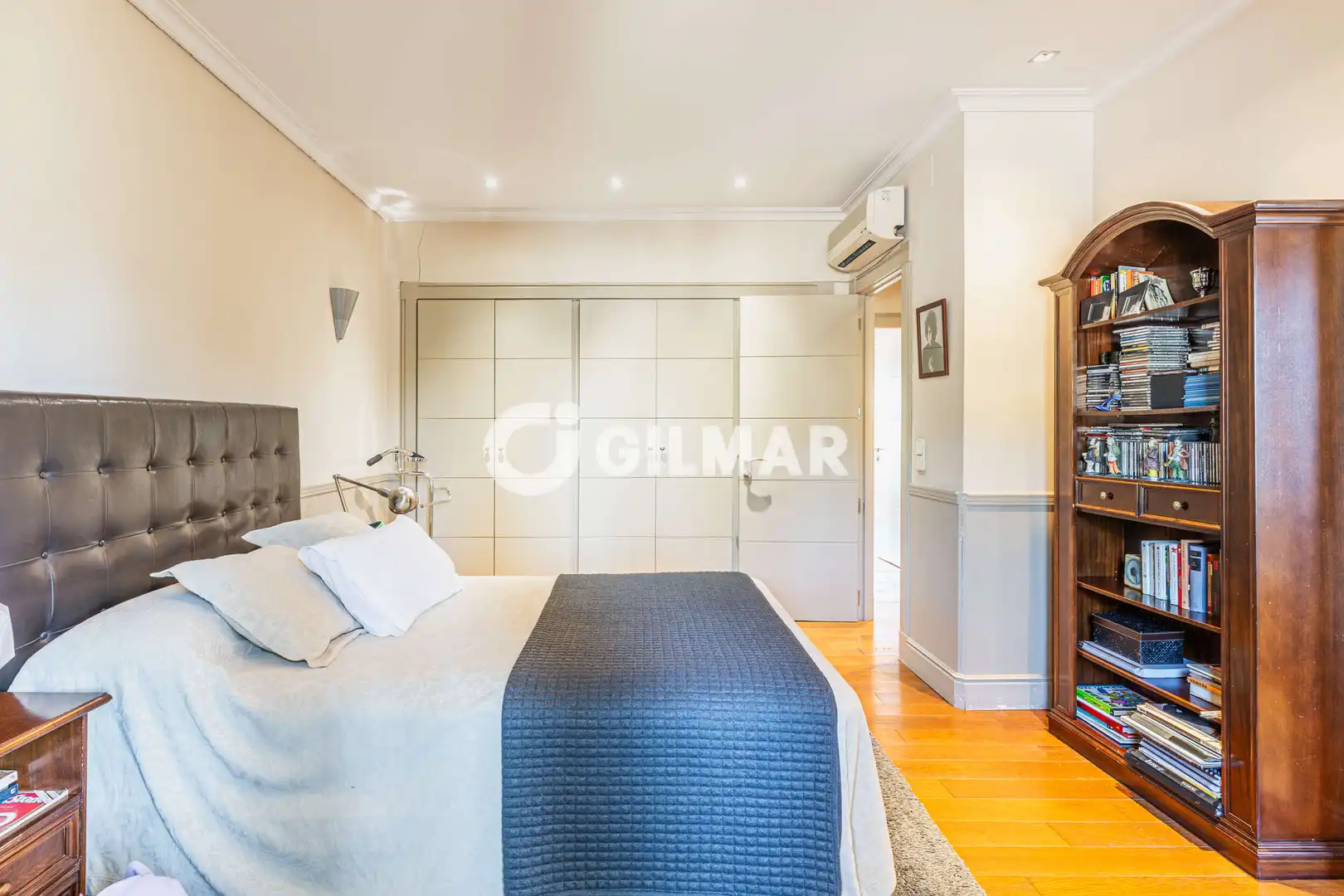 Chalet con piscina en venta en Zona Monte El Pilar, imagen 14