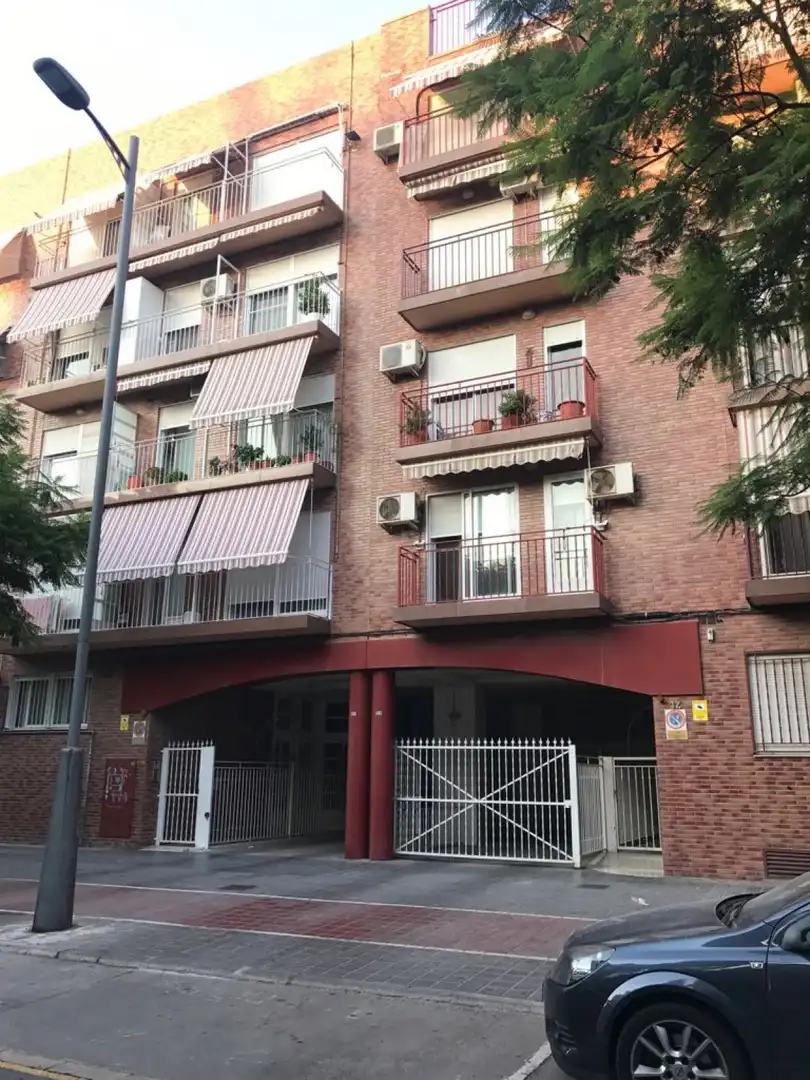 Einzelparkplatz zum Verkauf in Quart de Poblet, imagen 4