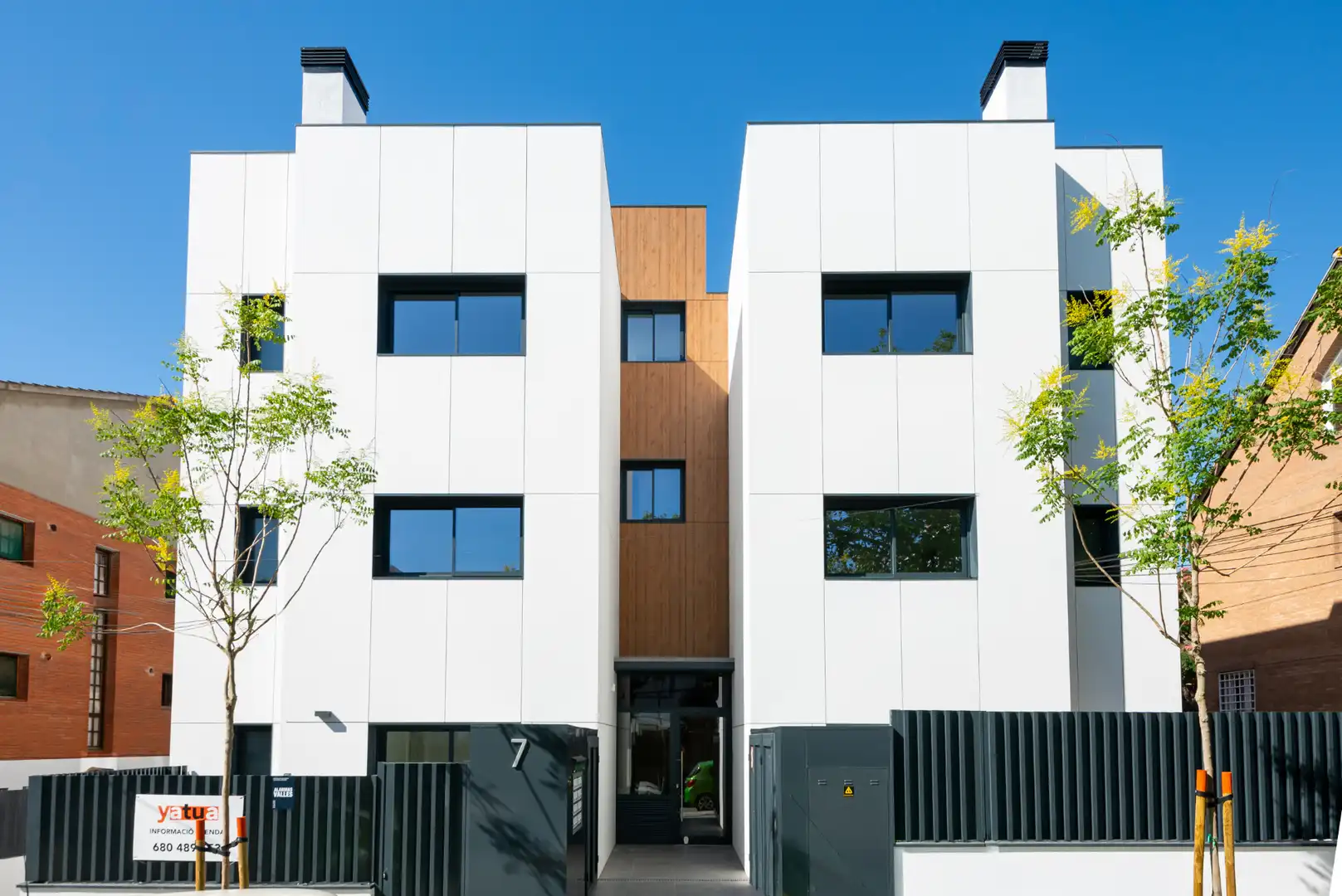 Neubau-Penthouse mit Aufzug zum Verkauf in Carrer de Granollers 7, imagen 2
