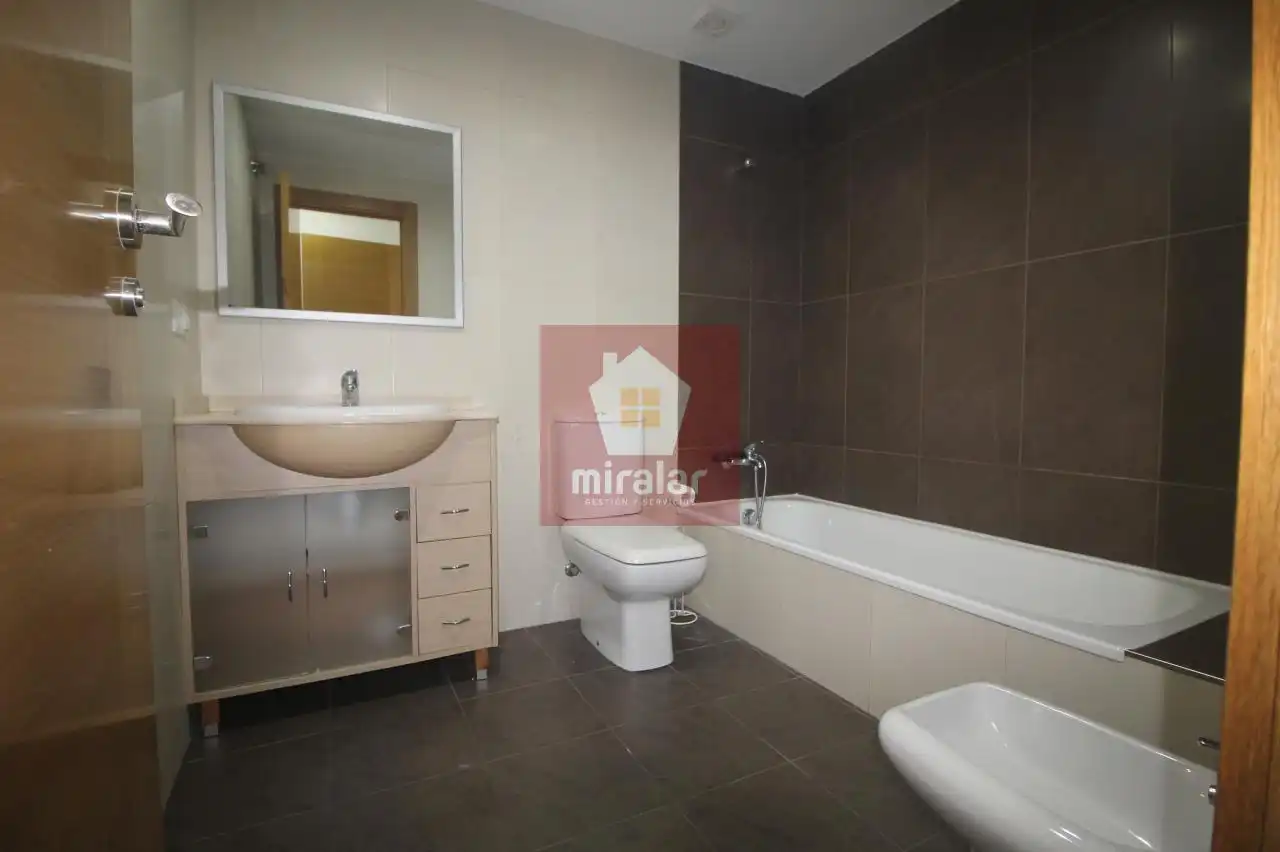 Appartement avec ascenseur à louer à Salvaterra de Miño, imagen 7