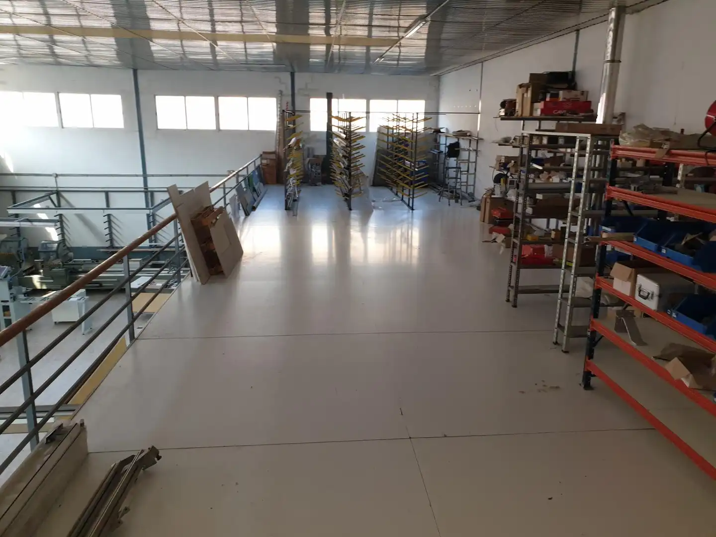 Nau industrial de lloguer en Elda