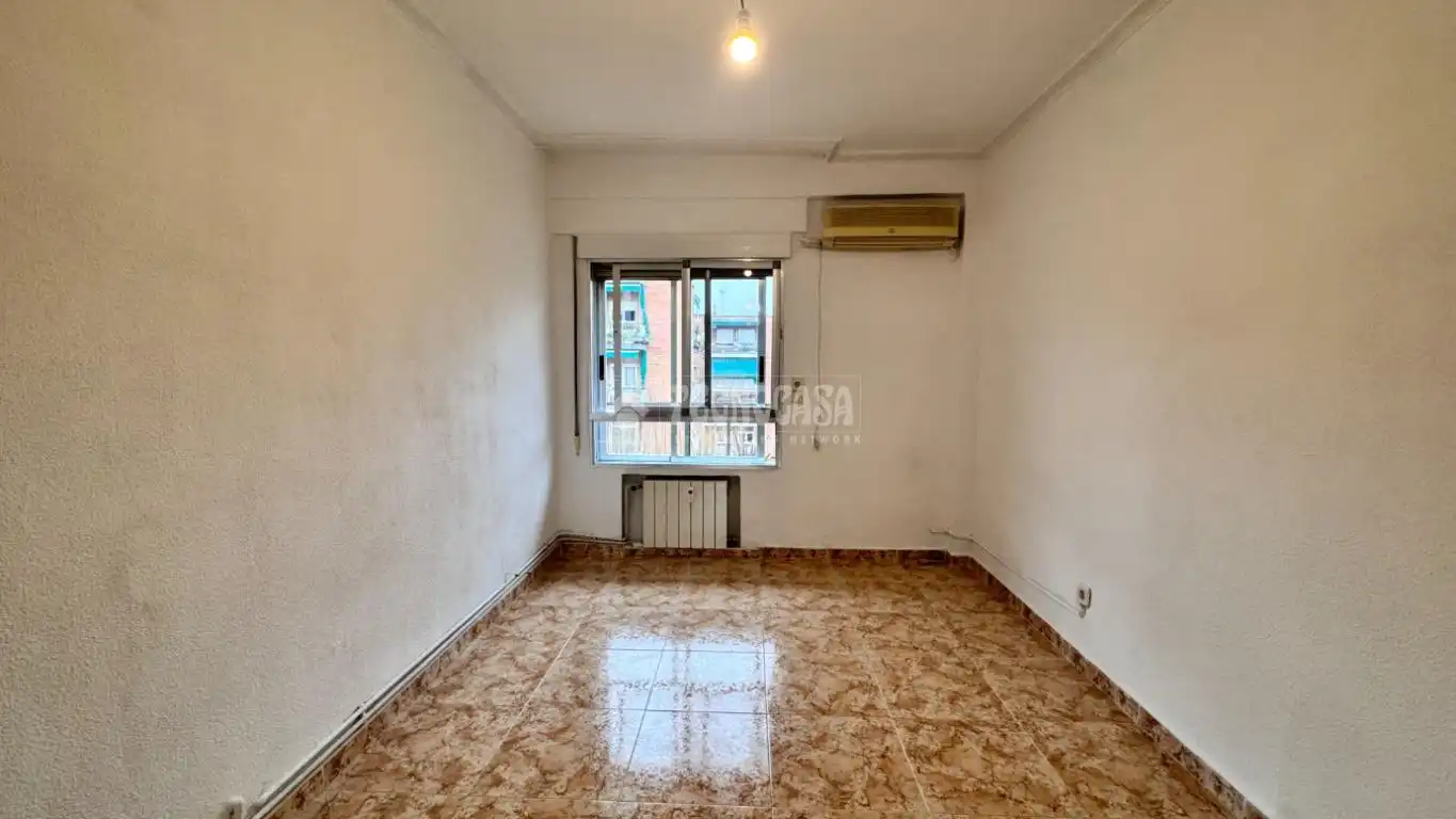 Habitación de Piso en venta en Alcobendas con Calefacción y Terraza