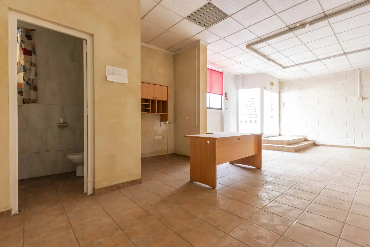 Industrial buildings for sale in Faura