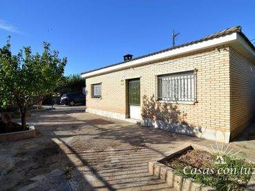 Landhaus mit Pool zum Verkauf in Calle Almenara de San Juan -1