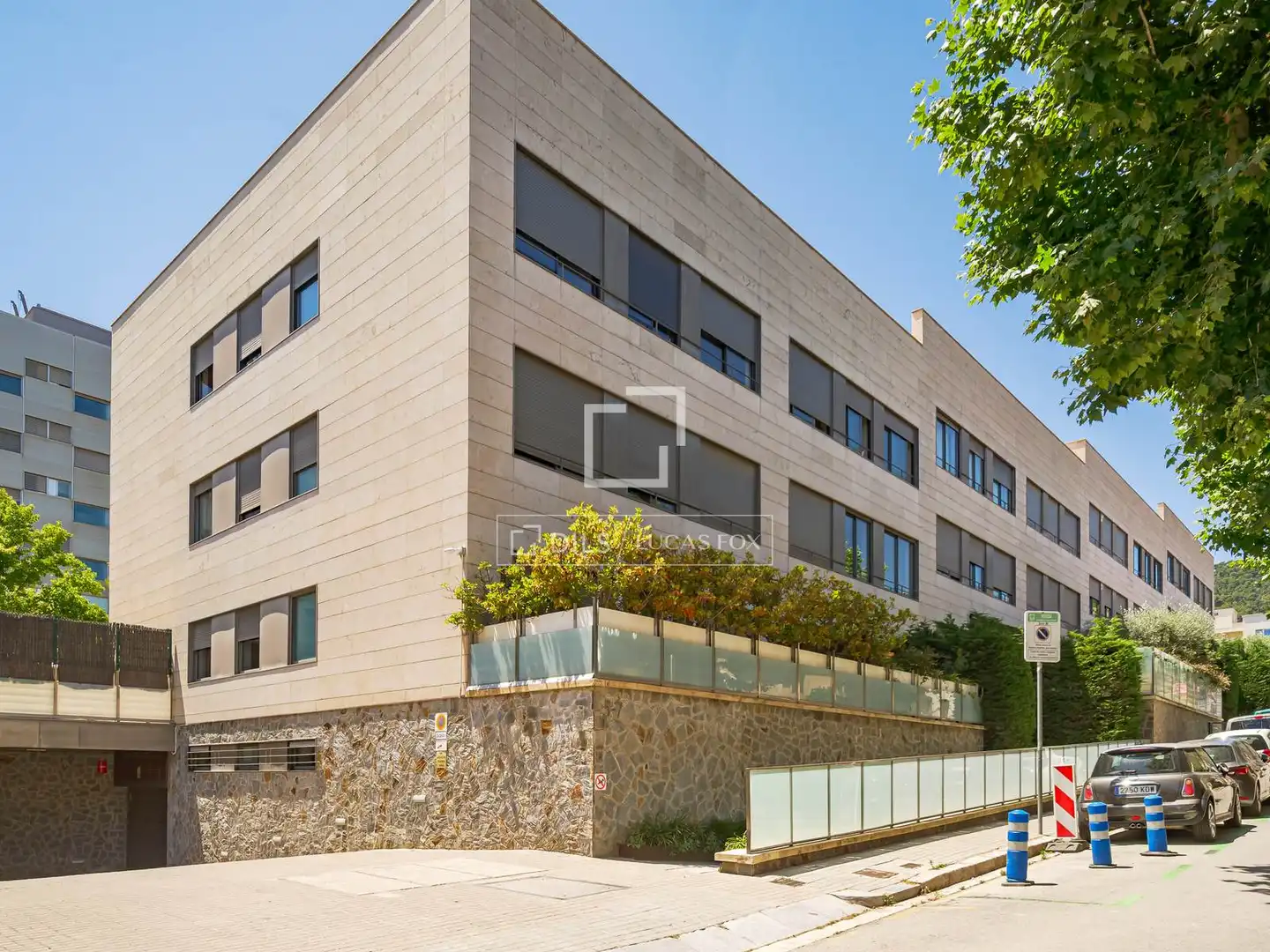 Vista exterior de Piso en venta en Barcelona con Aire acondicionado, Calefacción y Parquet