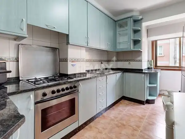 Kitchen of Flat for sale in Vigo   with Heating, Parquet flooring and Terrace