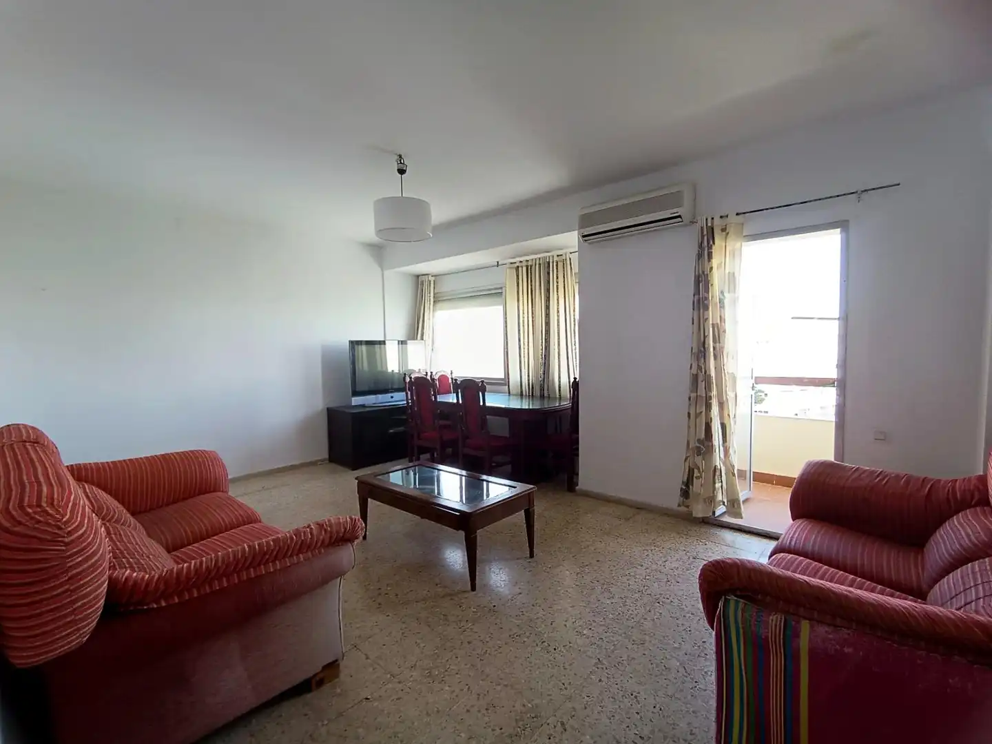 Sala d'estar de Pis en venda en San Fernando amb Aire condicionat i Terrassa