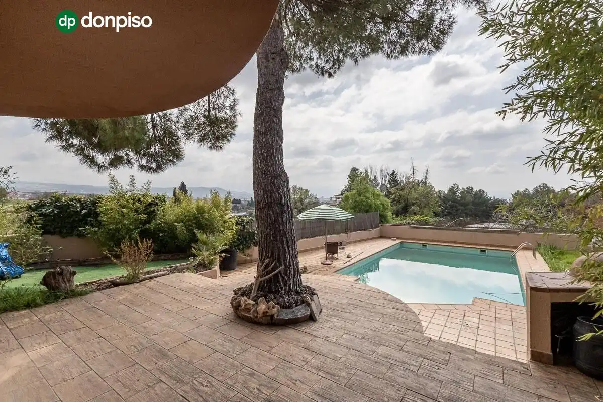 Maison avec terrasse à vendre à Calle ARCES UR.MONTELUZ, imagen 4