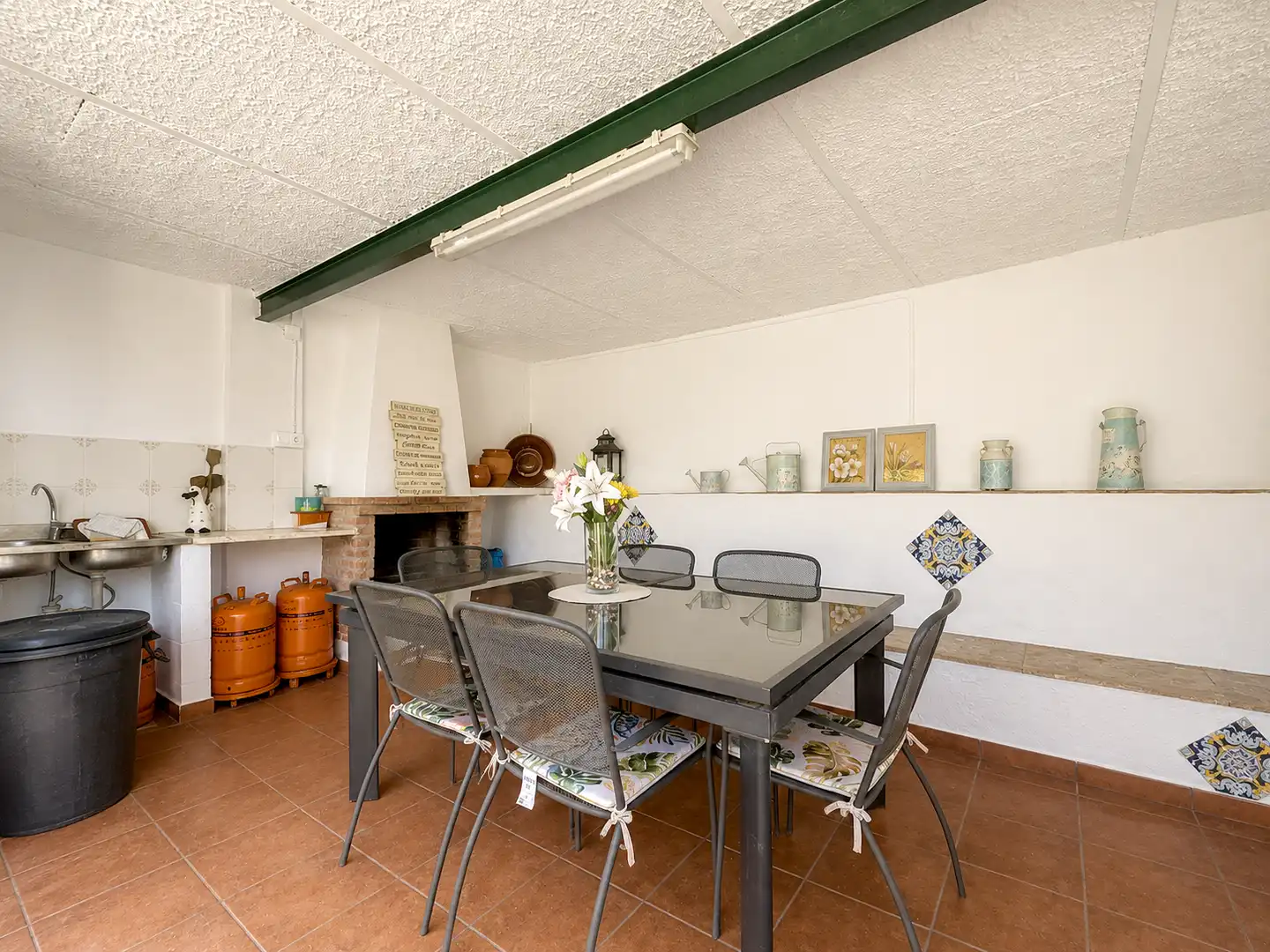 Dining room of Houses for sale in Estepona  with Air Conditioner, Private garden and Terrace