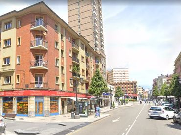 Wohnung zum Verkauf in Milán - Pumarín - Teatinos