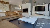 Sala d'estar de Casa o xalet en venda en Dénia amb Aire condicionat, Terrassa i Piscina