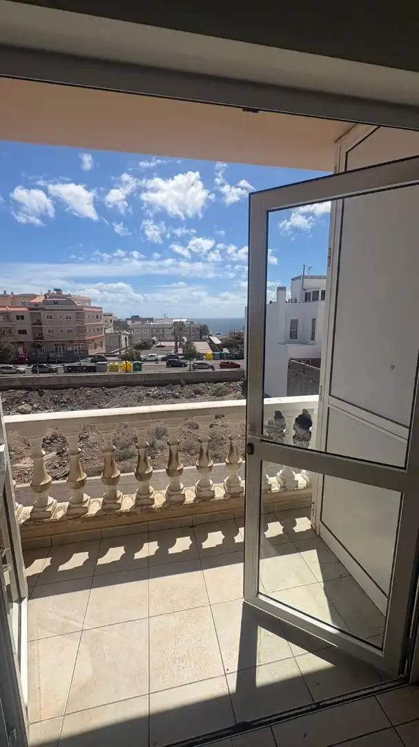 Vista exterior de Pis en venda en Granadilla de Abona amb Balcó