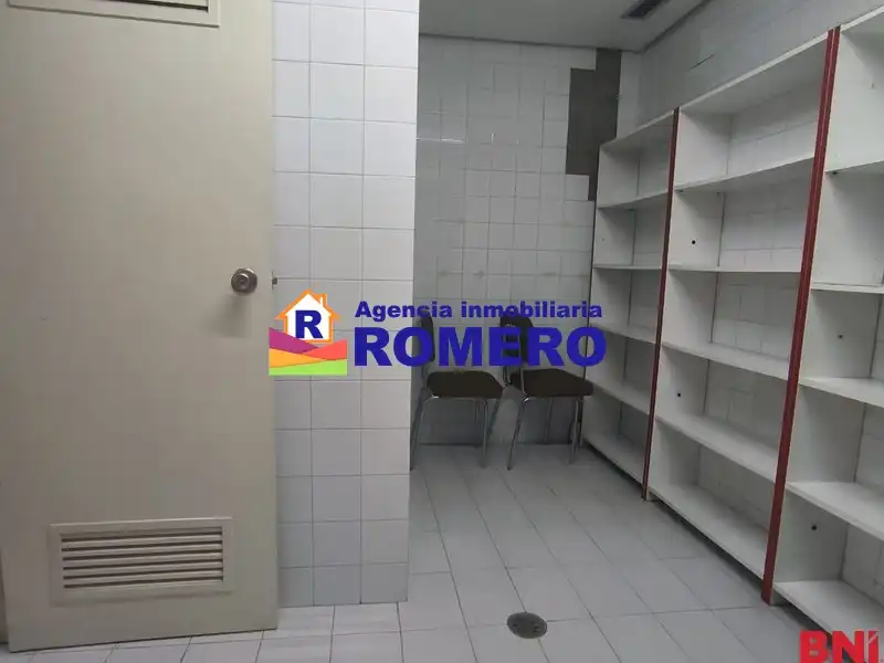 Local comercial de lloguer a Rúa de Laverde Ruiz, imagen 6